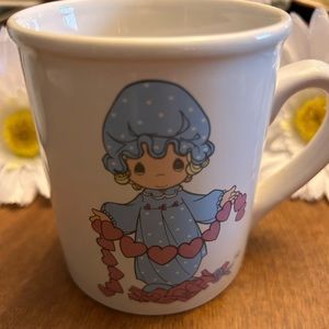 Vintage. Precious Moments coffee cup